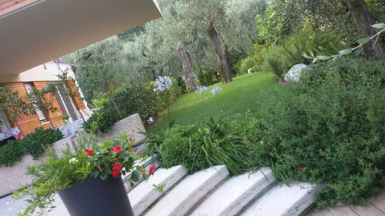 "Casabana" - Relax Tutto L'Anno - Giardino - Piscina Top Мальчезіне Екстер'єр фото